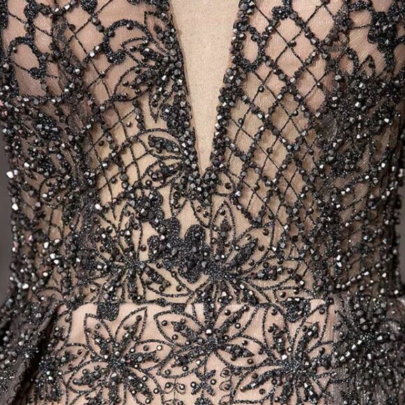 Elegant Dark Gray Evening Long Sleeve Embroidered Lace Bead Crystal Gown dress - Picture 4 of 7